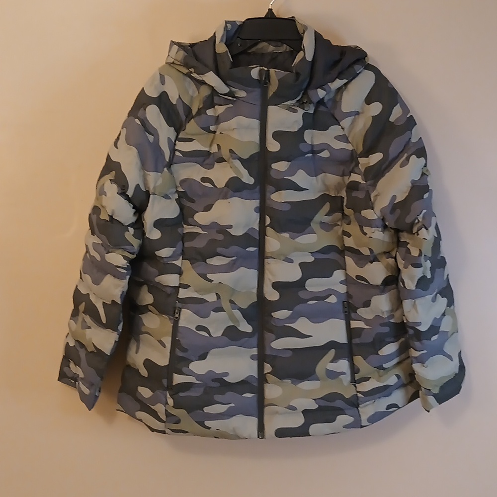 Time and Tru Puffer Jacket - Picture 5 of 10